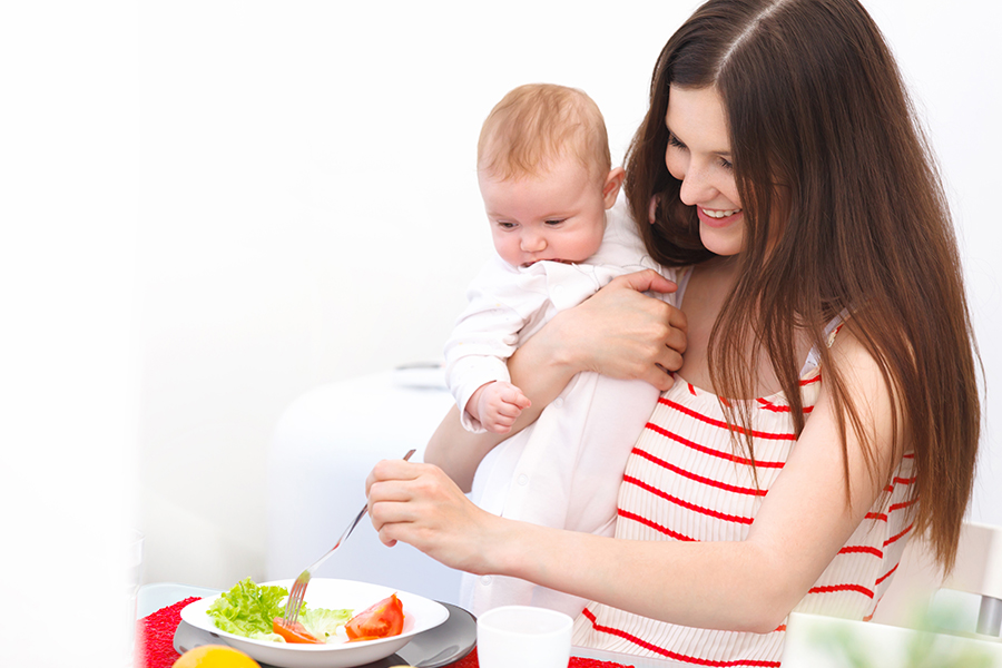 15 راهکار برای سلامت رژیم غذایی در دوران شیردهی