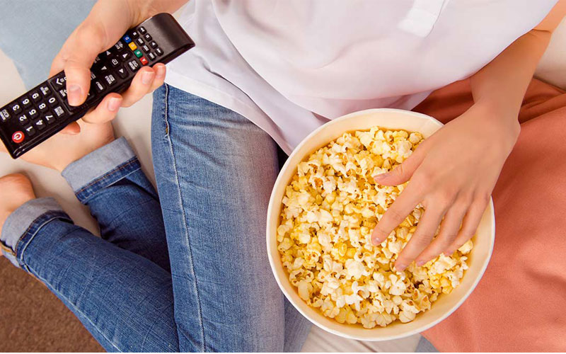 کالری مصرفی در زمان تماشای تلویزیون