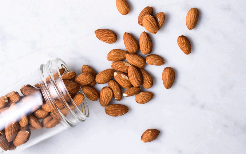 بادام و لاغری