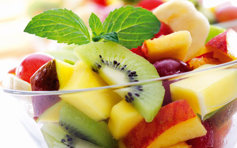 کاهش وزن کارمندان با مصرف میوه